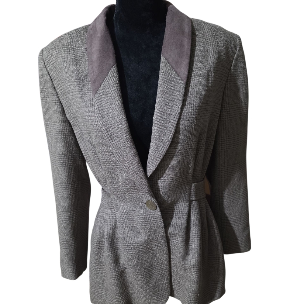 Fabulous Tailered Fully Lined Belted Blazer